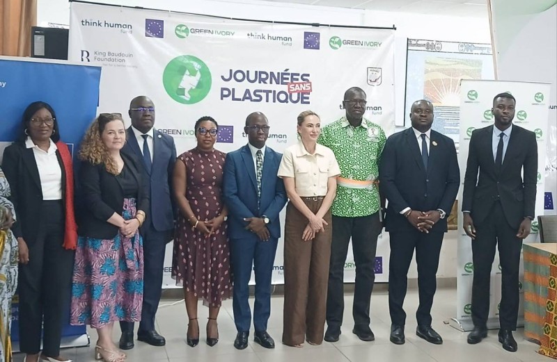 Les responsables de l'Ong Green Ivory ont reçu le soutien de leurs partenaires au lancement du programme. (DR)