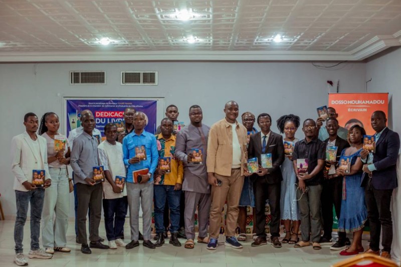 Promotion de la lecture : L'écrivain Mouhamadou Dosso relance sa tournée de dédicaces