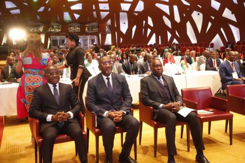Des membres du gouvernement ivoirien ont pris part à la rencontre. (Ph: Sébastien Kouassi)